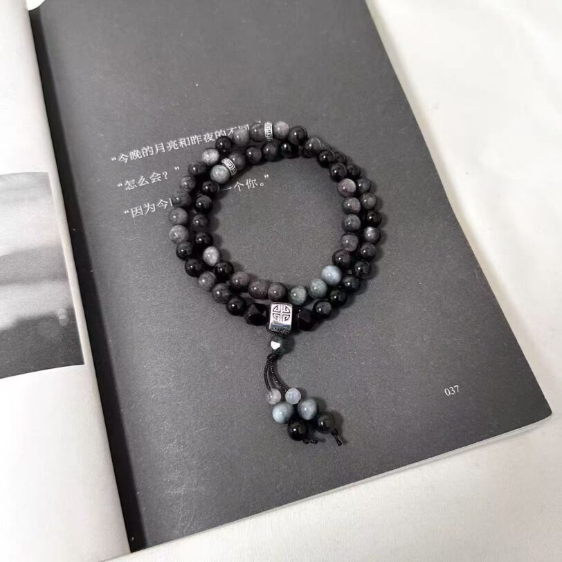 Double-layered layered bracelet [Hinami] Six-character mantra bracelet, double-layered black obsidian bracelet, exquisite bead design